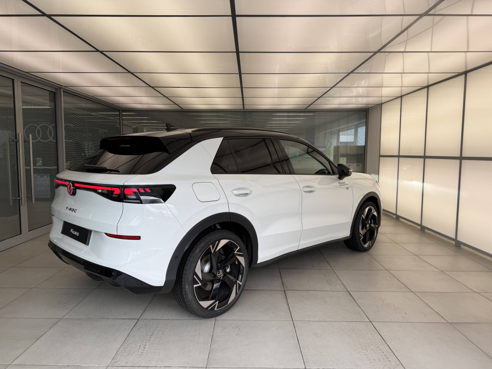 Acheter Volkswagen T-Roc T-Roc 1.5 eTSI EVO2 Hybrid 150 ch DSG7 R-Line 5p neuf dans les concessions du Groupe Faurie