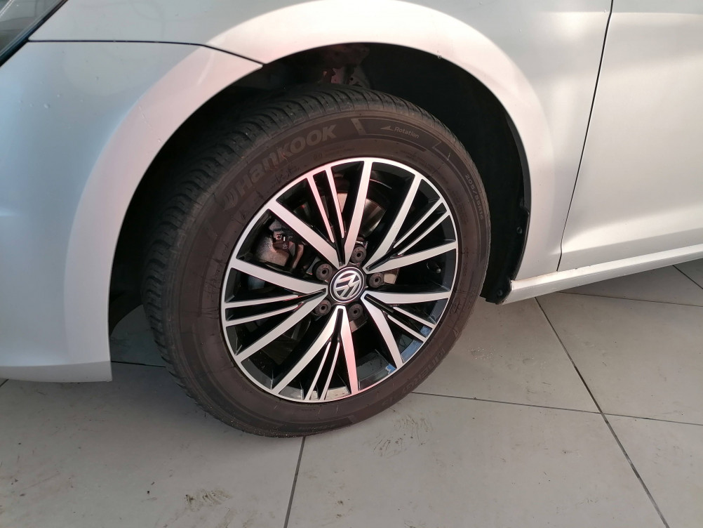 Acheter Volkswagen Golf Golf 1.4 TSI 125 BlueMotion Technology Allstar 3p occasion dans les concessions du Groupe Faurie