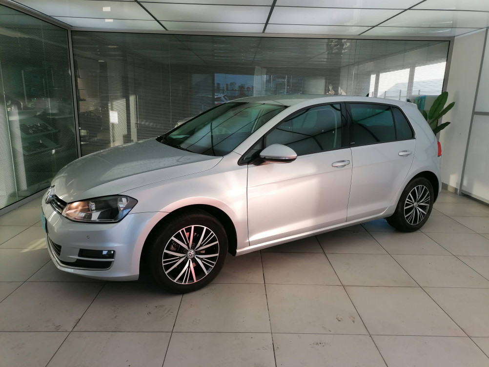 Acheter Volkswagen Golf Golf 1.4 TSI 125 BlueMotion Technology Allstar 3p occasion dans les concessions du Groupe Faurie