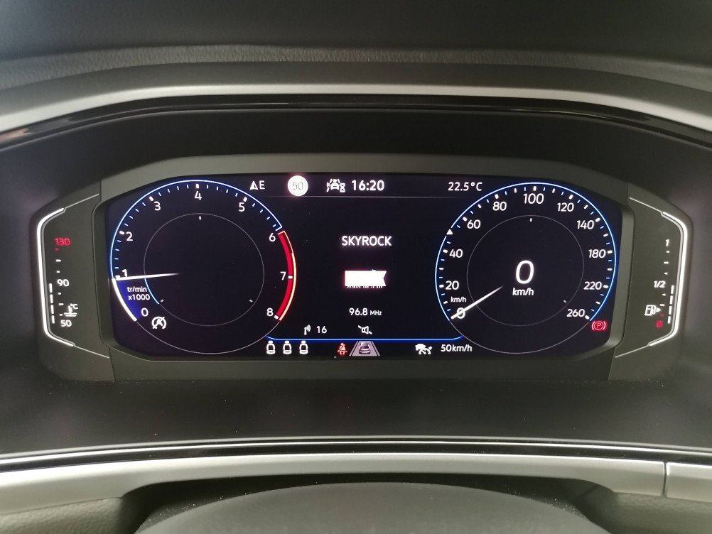 Acheter Volkswagen T-Roc T-Roc 1.0 TSI 110 Start/Stop BVM6 Life Plus 5p occasion dans les concessions du Groupe Faurie