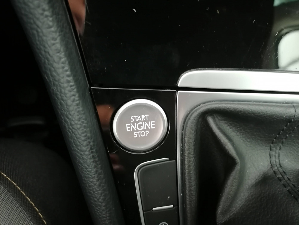 Acheter Volkswagen Golf Golf 1.4 TSI 125 BlueMotion Technology Allstar 3p occasion dans les concessions du Groupe Faurie