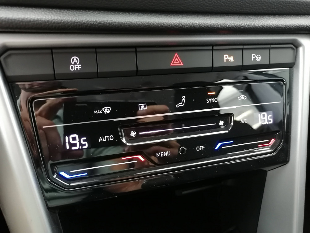 Acheter Volkswagen T-Roc T-Roc 1.0 TSI 110 Start/Stop BVM6 Life Plus 5p occasion dans les concessions du Groupe Faurie