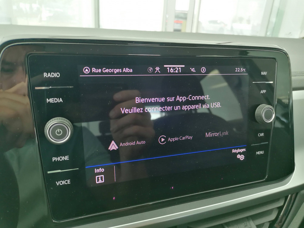 Acheter Volkswagen T-Roc T-Roc 1.0 TSI 110 Start/Stop BVM6 Life Plus 5p occasion dans les concessions du Groupe Faurie