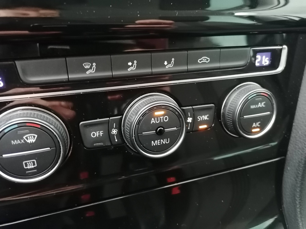 Acheter Volkswagen Golf Golf 1.4 TSI 125 BlueMotion Technology Allstar 3p occasion dans les concessions du Groupe Faurie