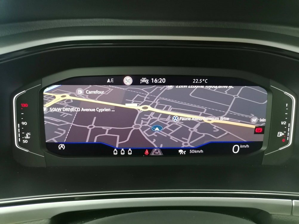 Acheter Volkswagen T-Roc T-Roc 1.0 TSI 110 Start/Stop BVM6 Life Plus 5p occasion dans les concessions du Groupe Faurie