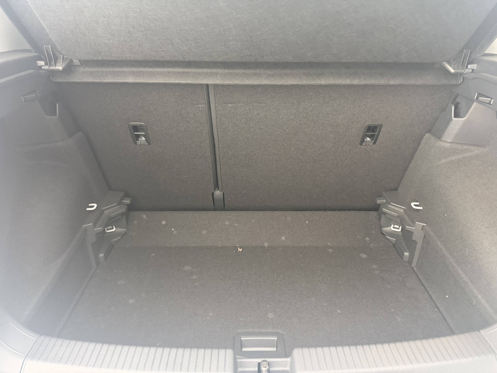 Acheter Volkswagen T-Cross T-Cross 1.0 TSI 110 Start/Stop BVM6 Active 5p occasion dans les concessions du Groupe Faurie