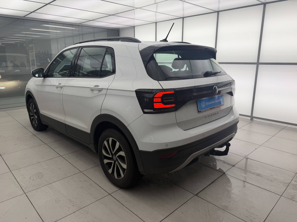 Acheter Volkswagen T-Cross T-Cross 1.0 TSI 110 Start/Stop BVM6 Active 5p occasion dans les concessions du Groupe Faurie