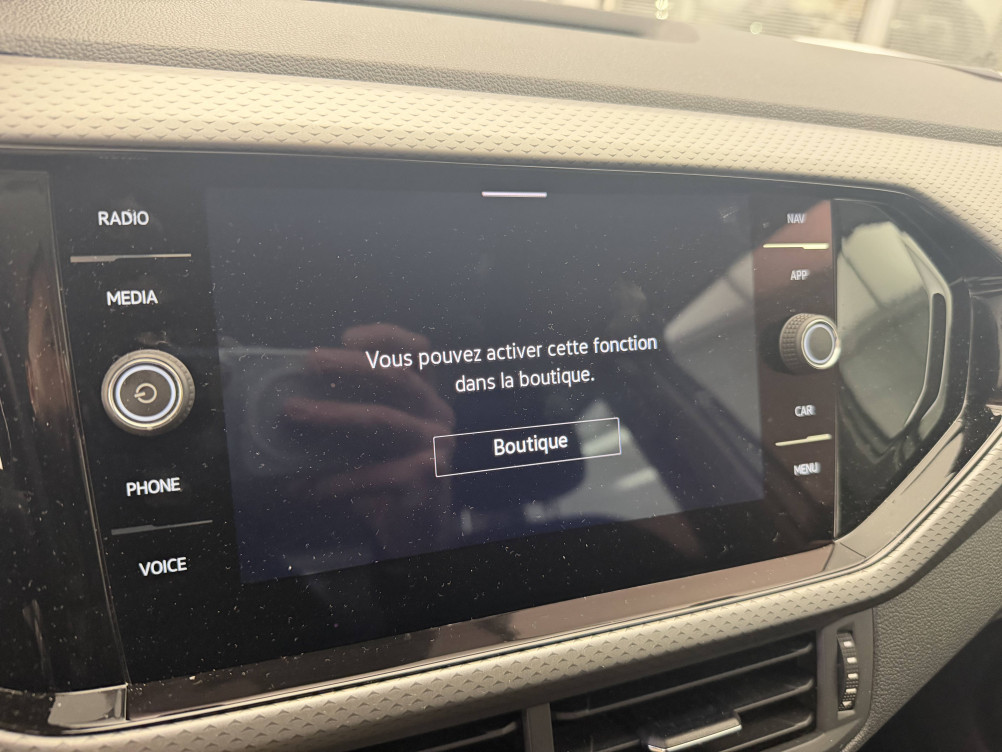 Acheter Volkswagen T-Cross T-Cross 1.0 TSI 110 Start/Stop BVM6 Active 5p occasion dans les concessions du Groupe Faurie