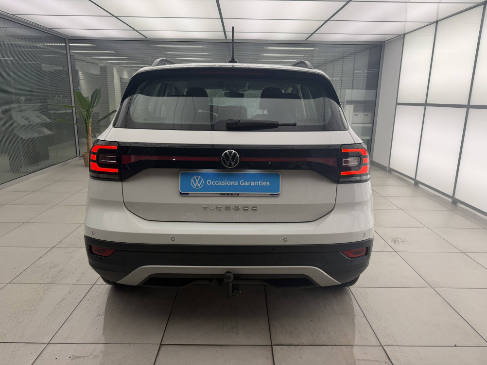 Acheter Volkswagen T-Cross T-Cross 1.0 TSI 110 Start/Stop BVM6 Active 5p occasion dans les concessions du Groupe Faurie