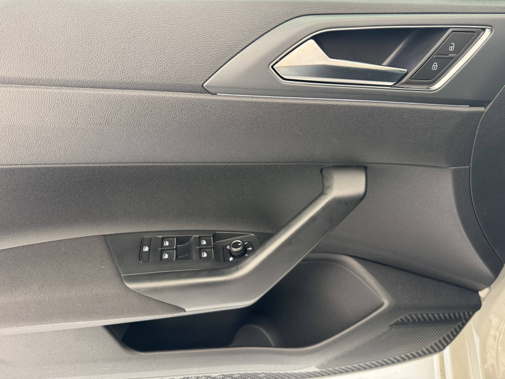 Acheter Volkswagen Taigo Taigo 1.0 TSI 116 DSG7 R-Line Edition 5p neuf dans les concessions du Groupe Faurie