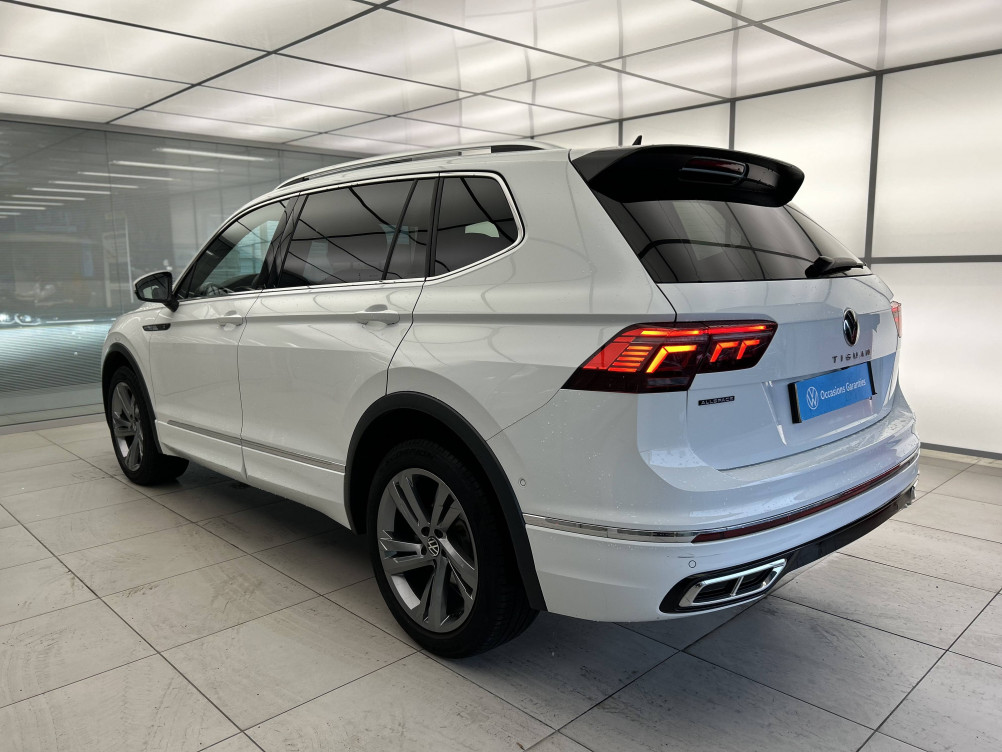 Acheter Volkswagen Tiguan Allspace Tiguan Allspace 2.0 TDI 150ch DSG7 R-Line 5p occasion dans les concessions du Groupe Faurie