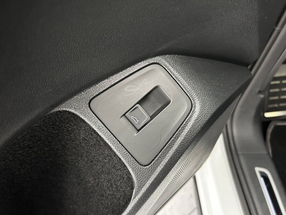 Acheter Volkswagen Tiguan Allspace Tiguan Allspace 2.0 TDI 150ch DSG7 R-Line 5p occasion dans les concessions du Groupe Faurie
