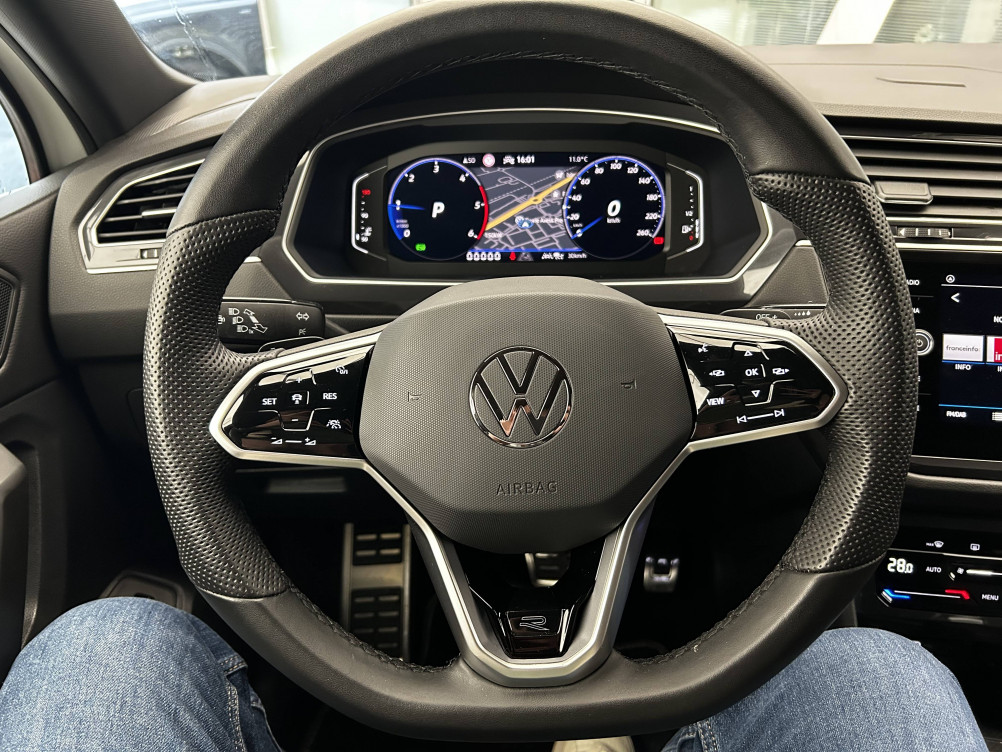 Acheter Volkswagen Tiguan Allspace Tiguan Allspace 2.0 TDI 150ch DSG7 R-Line 5p occasion dans les concessions du Groupe Faurie