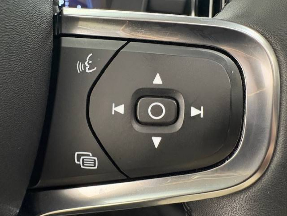 Acheter Volvo XC40 XC40 B3 163 ch DCT7 Ultimate 5p occasion dans les concessions du Groupe Faurie