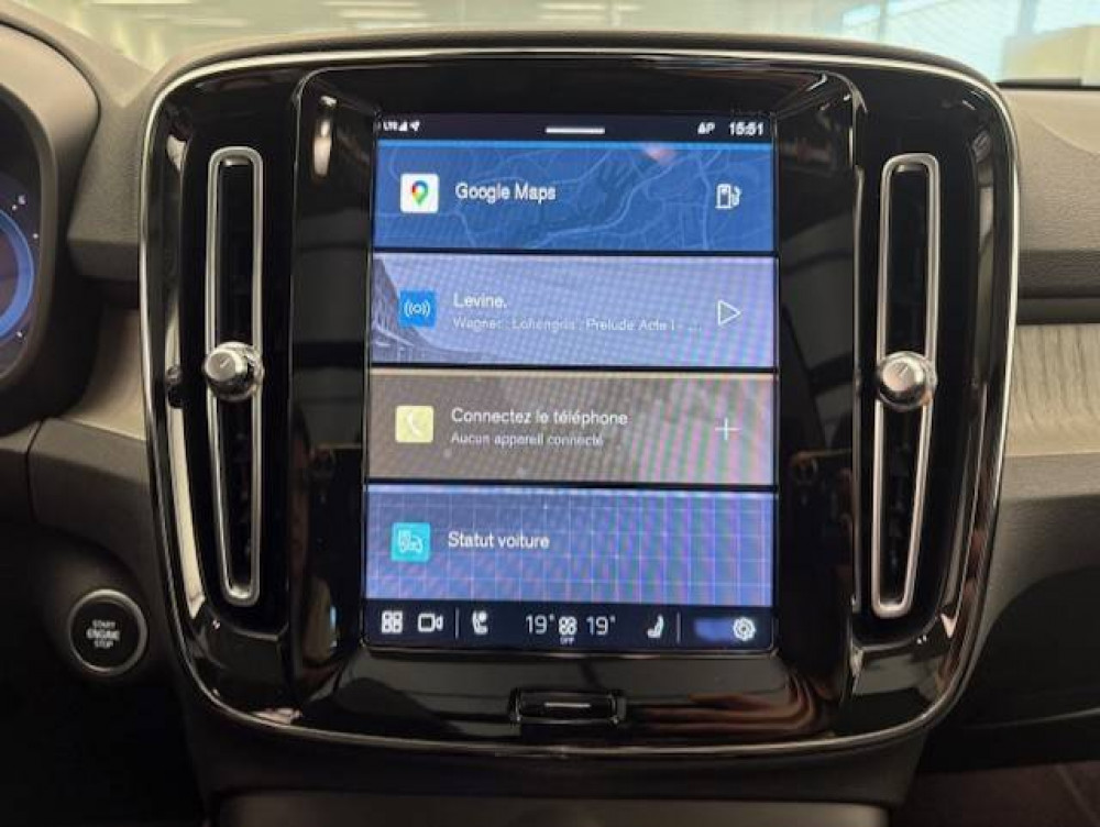 Acheter Volvo XC40 XC40 B3 163 ch DCT7 Ultimate 5p occasion dans les concessions du Groupe Faurie