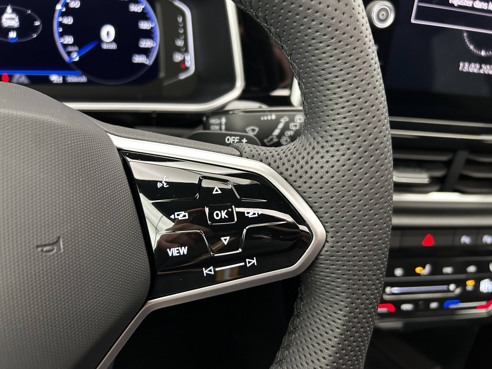 Acheter Volkswagen T-Roc T-Roc 1.5 TSI EVO 150 Start/Stop DSG7 R-Line 5p occasion dans les concessions du Groupe Faurie