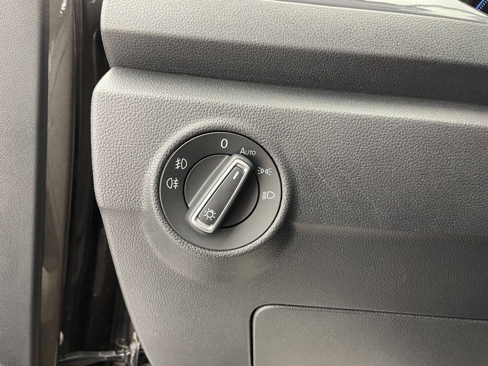 Acheter Volkswagen T-Roc T-Roc 1.5 TSI 150 EVO Start/Stop BVM6 Carat 5p occasion dans les concessions du Groupe Faurie