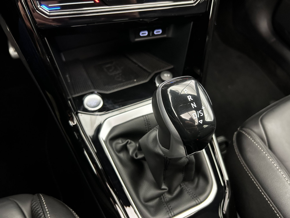 Acheter Volkswagen T-Roc T-Roc 1.5 TSI EVO 150 Start/Stop DSG7 R-Line 5p occasion dans les concessions du Groupe Faurie