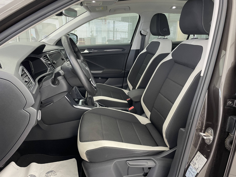 Acheter Volkswagen T-Roc T-Roc 1.5 TSI 150 EVO Start/Stop BVM6 Carat 5p occasion dans les concessions du Groupe Faurie