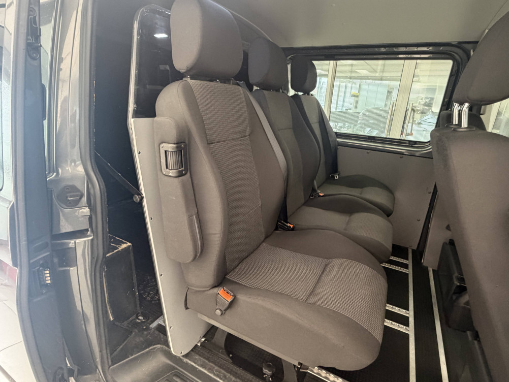 Acheter Volkswagen Transporter TRANSPORTER 6.1 PROCAB L2 2.0 TDI 150 DSG7 BUSINESS LINE 5p occasion dans les concessions du Groupe Faurie