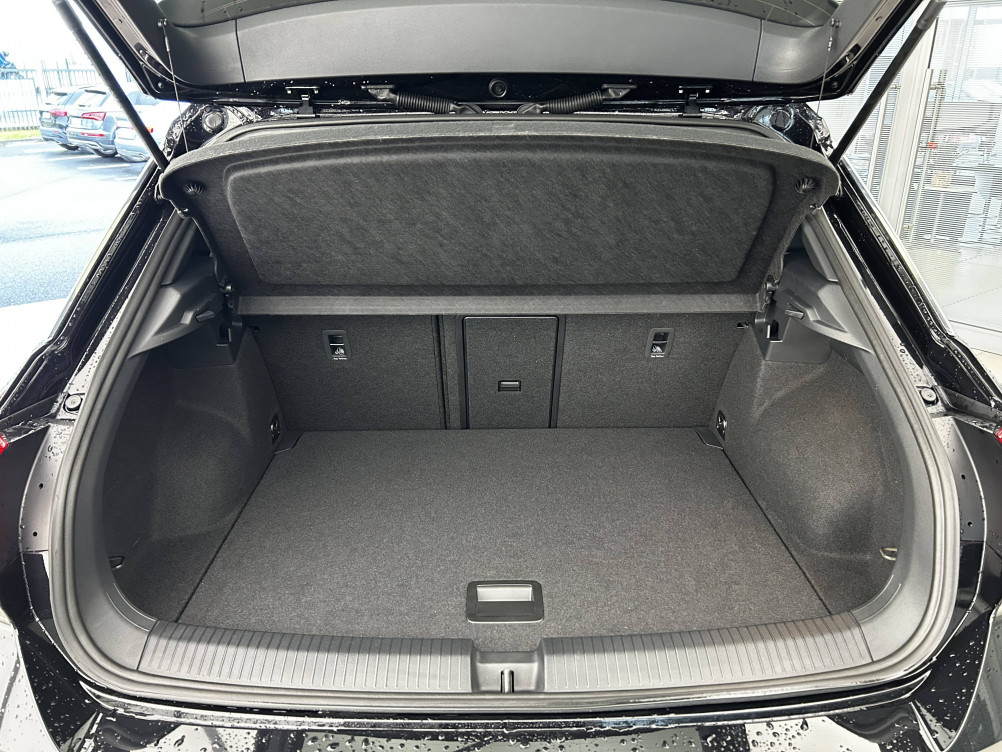 Acheter Volkswagen T-Roc T-Roc 1.5 TSI EVO 150 Start/Stop DSG7 R-Line 5p occasion dans les concessions du Groupe Faurie