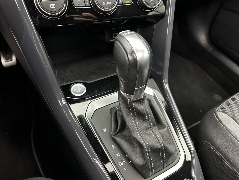 Acheter Volkswagen T-Roc T-Roc 1.5 TSI 150 EVO Start/Stop DSG7 R-Line 5p occasion dans les concessions du Groupe Faurie