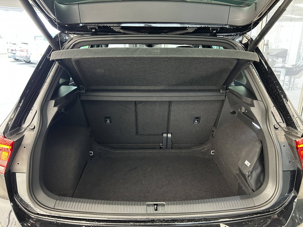 Acheter Volkswagen Tiguan Tiguan 1.5 TSI 150ch DSG7 R-Line 5p occasion dans les concessions du Groupe Faurie