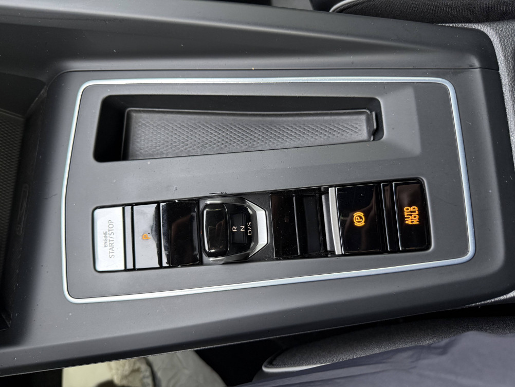 Acheter Volkswagen Golf Golf 1.5 eTSI OPF 130 DSG7 R-Line 5p occasion dans les concessions du Groupe Faurie