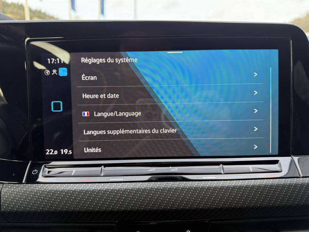 Acheter Volkswagen Golf Golf 1.5 eTSI OPF 130 DSG7 R-Line 5p occasion dans les concessions du Groupe Faurie