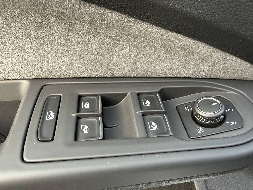 Acheter Volkswagen Golf Golf 1.5 eTSI OPF 130 DSG7 R-Line 5p occasion dans les concessions du Groupe Faurie