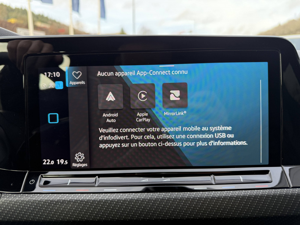 Acheter Volkswagen Golf Golf 1.5 eTSI OPF 130 DSG7 R-Line 5p occasion dans les concessions du Groupe Faurie