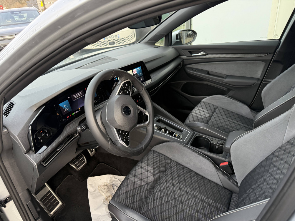 Acheter Volkswagen Golf Golf 1.5 eTSI OPF 130 DSG7 R-Line 5p occasion dans les concessions du Groupe Faurie