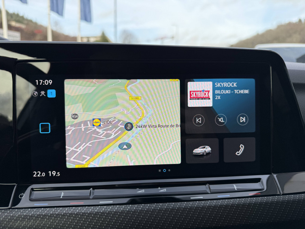 Acheter Volkswagen Golf Golf 1.5 eTSI OPF 130 DSG7 R-Line 5p occasion dans les concessions du Groupe Faurie