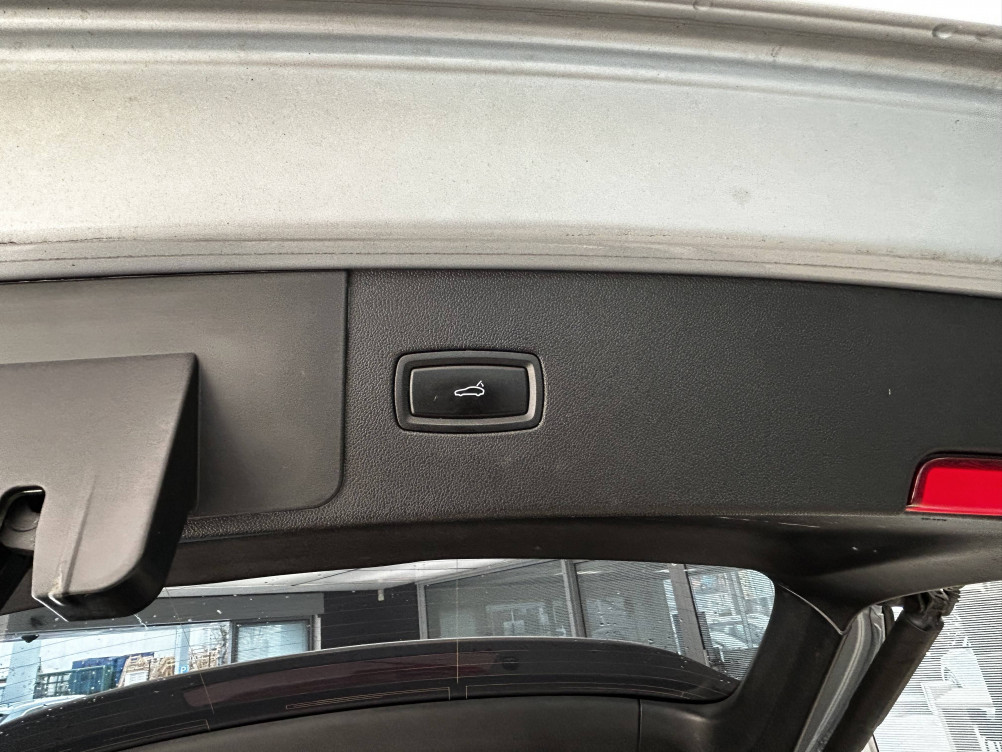 Acheter Porsche Cayenne Cayenne E-Hybrid 3.0 V6 462 ch Tiptronic BVA  5p occasion dans les concessions du Groupe Faurie