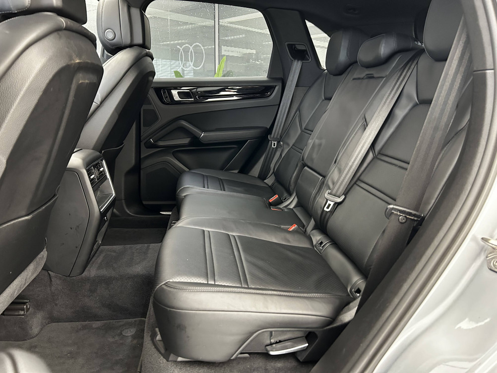 Acheter Porsche Cayenne Cayenne E-Hybrid 3.0 V6 462 ch Tiptronic BVA  5p occasion dans les concessions du Groupe Faurie