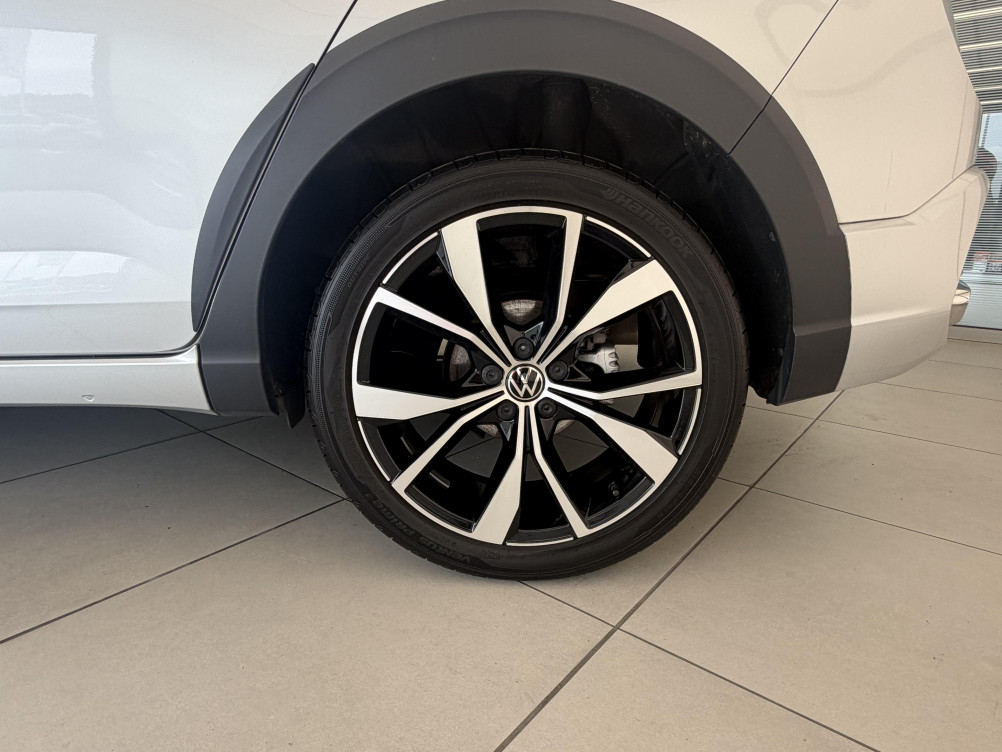 Acheter Volkswagen Taigo Taigo 1.5 TSI 150 DSG7 R-Line 5p occasion dans les concessions du Groupe Faurie