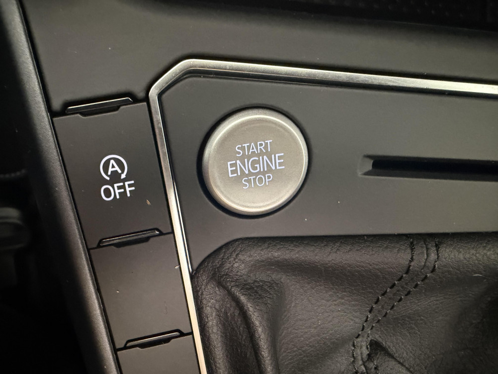 Acheter Volkswagen Taigo Taigo 1.5 TSI 150 DSG7 R-Line 5p occasion dans les concessions du Groupe Faurie