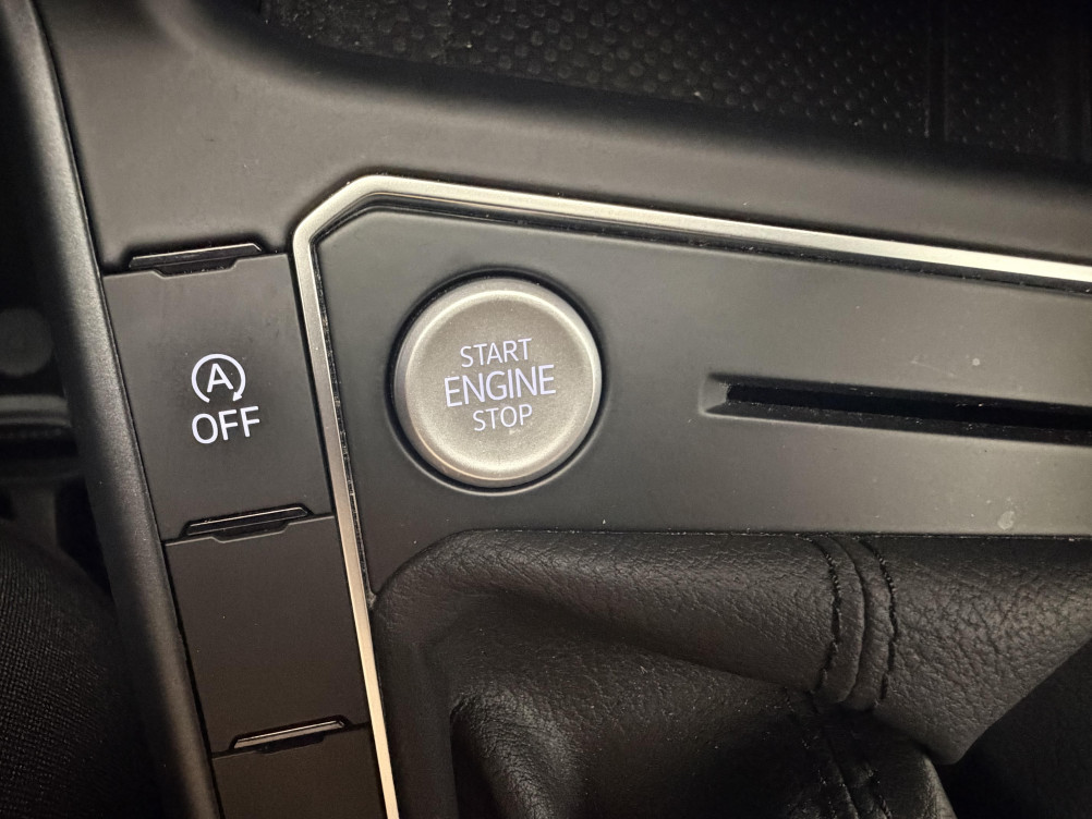 Acheter Volkswagen Taigo Taigo 1.0 TSI 110 DSG7 R-Line 5p occasion dans les concessions du Groupe Faurie