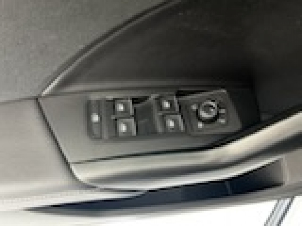 Acheter Volkswagen T-Cross T-Cross 1.0 TSI 116 Start/Stop DSG7 R-Line 5p occasion dans les concessions du Groupe Faurie