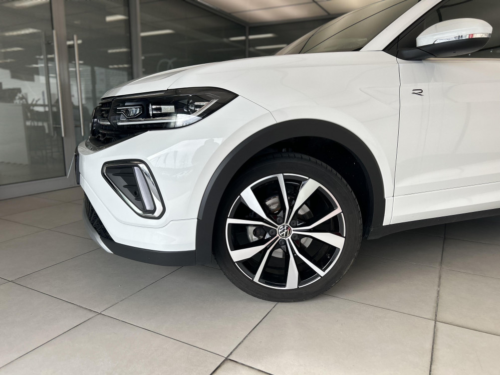 Acheter Volkswagen T-Cross T-Cross 1.0 TSI 116 Start/Stop DSG7 R-Line 5p occasion dans les concessions du Groupe Faurie