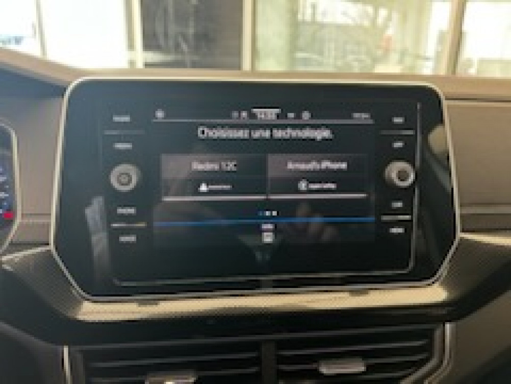 Acheter Volkswagen T-Cross T-Cross 1.0 TSI 116 Start/Stop DSG7 R-Line 5p occasion dans les concessions du Groupe Faurie