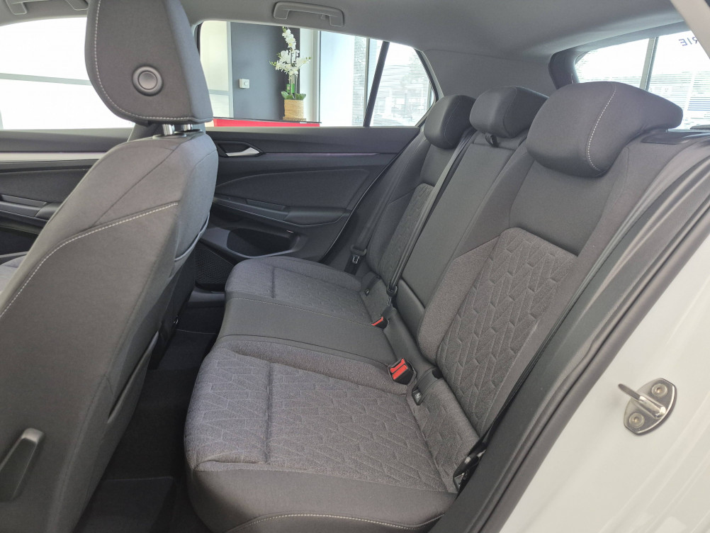 Acheter Volkswagen Golf Golf 1.5 eHybrid 204 DSG6 VW Edition 5p neuf dans les concessions du Groupe Faurie