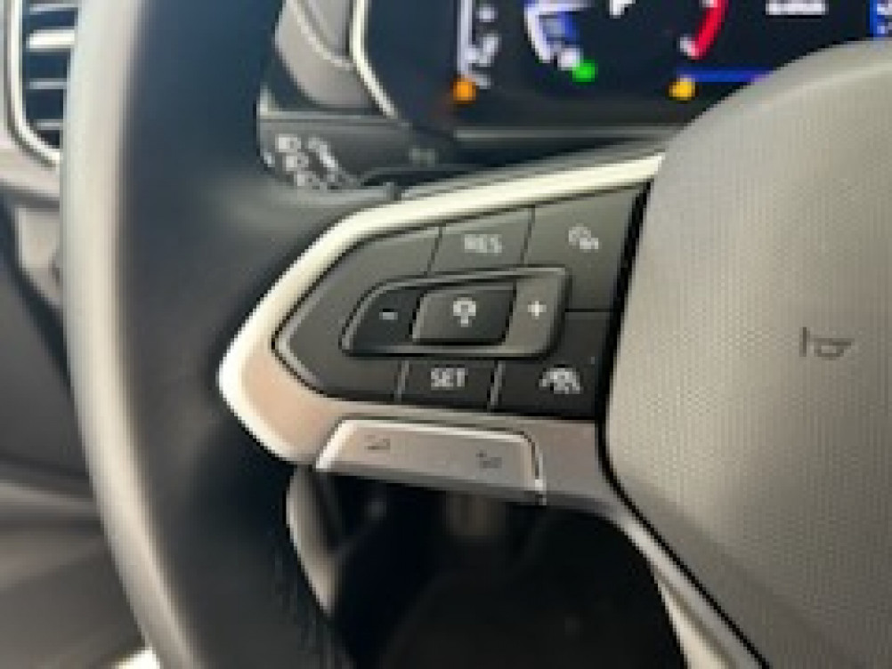 Acheter Volkswagen T-Cross T-Cross 1.0 TSI 116 Start/Stop DSG7 R-Line 5p occasion dans les concessions du Groupe Faurie