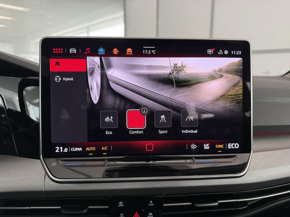 Acheter Volkswagen Golf Golf 1.5 eHybrid 204 DSG6 VW Edition 5p neuf dans les concessions du Groupe Faurie