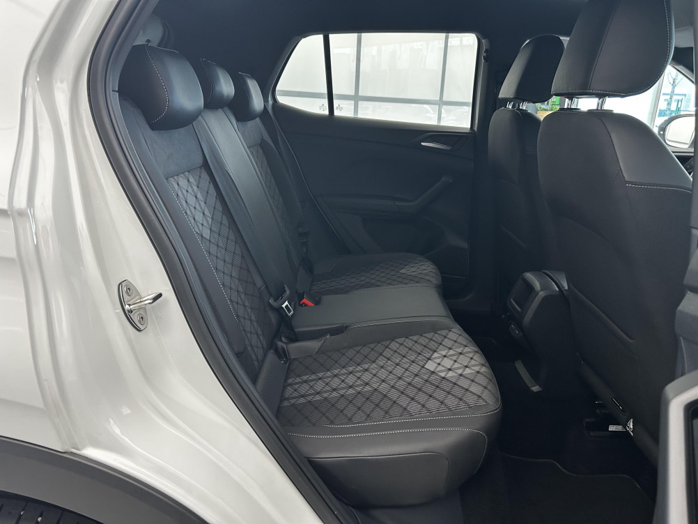 Acheter Volkswagen T-Cross T-Cross 1.0 TSI 116 Start/Stop DSG7 R-Line 5p occasion dans les concessions du Groupe Faurie