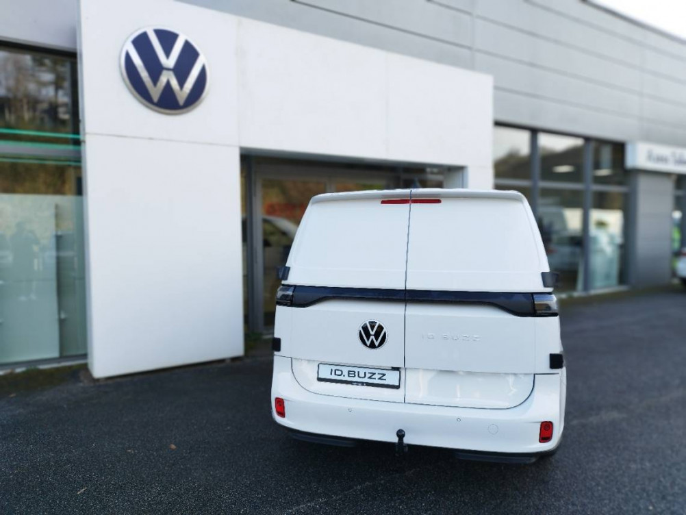 Acheter Volkswagen ID. Buzz Cargo ID. BUZZ CARGO 286 CH PRO  4p neuf dans les concessions du Groupe Faurie
