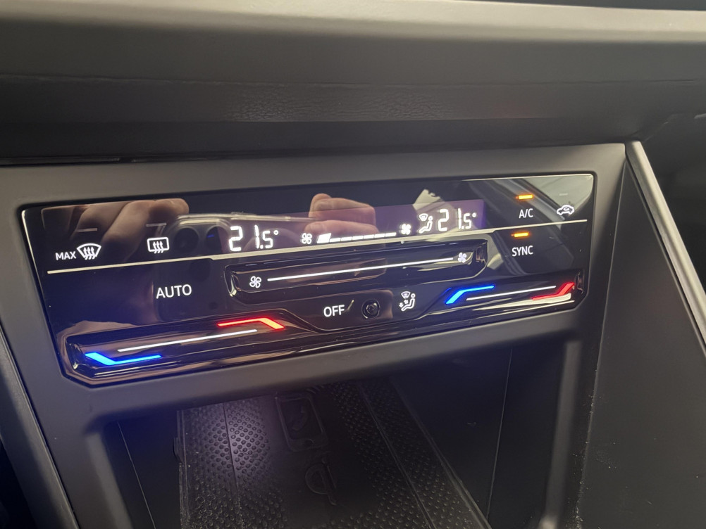 Acheter Volkswagen Taigo Taigo 1.0 TSI 110 DSG7 R-Line 5p occasion dans les concessions du Groupe Faurie