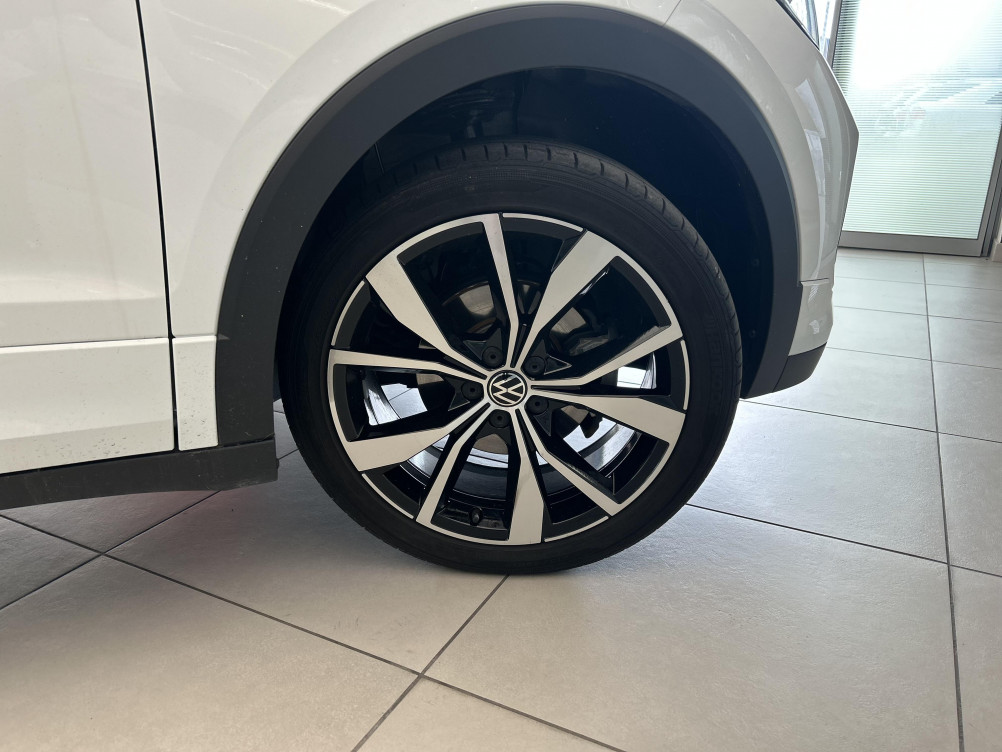 Acheter Volkswagen T-Cross T-Cross 1.0 TSI 116 Start/Stop DSG7 R-Line 5p occasion dans les concessions du Groupe Faurie