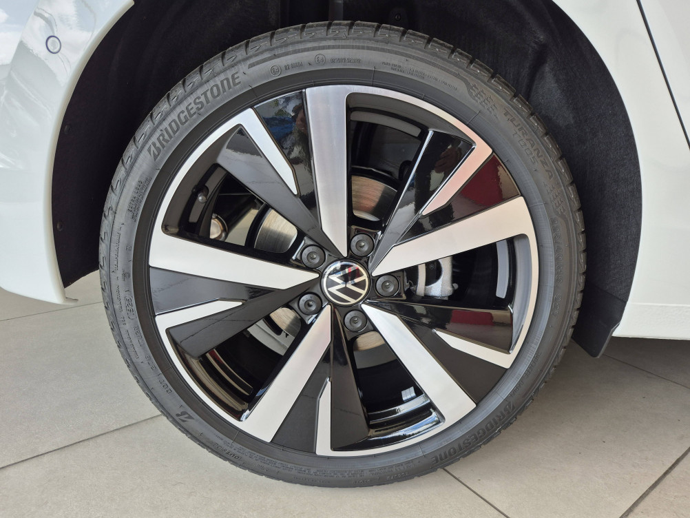 Acheter Volkswagen Golf Golf 1.5 eHybrid 204 DSG6 VW Edition 5p neuf dans les concessions du Groupe Faurie