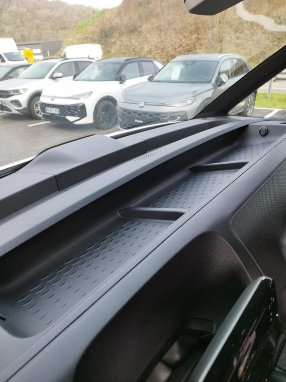 Acheter Volkswagen ID. Buzz Cargo ID. BUZZ CARGO 286 CH PRO  4p neuf dans les concessions du Groupe Faurie